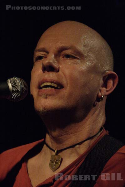 THE SILENCERS - 2005-04-11 - PARIS - Trabendo - 